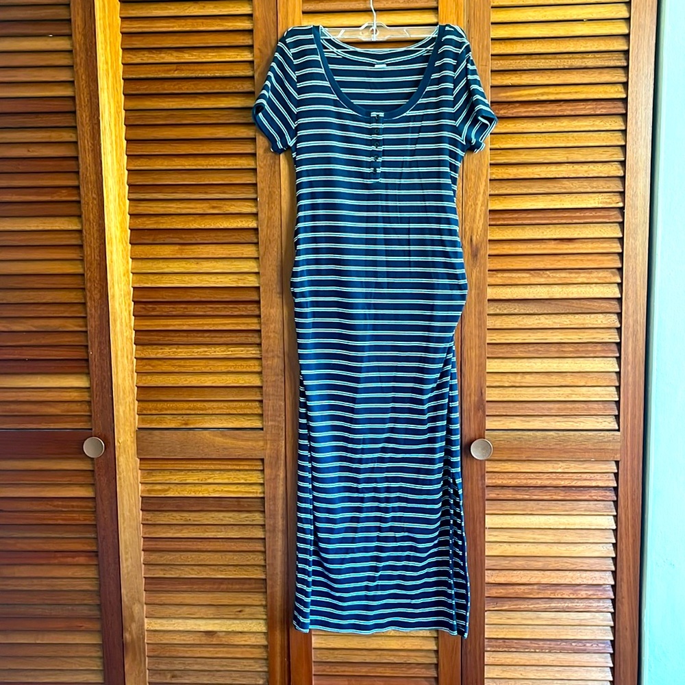 Fitted Short-Sleeve Striped Rib-Knit Midi Dress